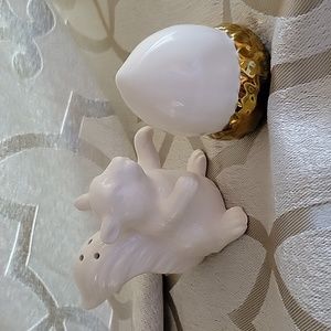 Gold Trimmed Squirrel & Nut Salt & Pepper Shakers